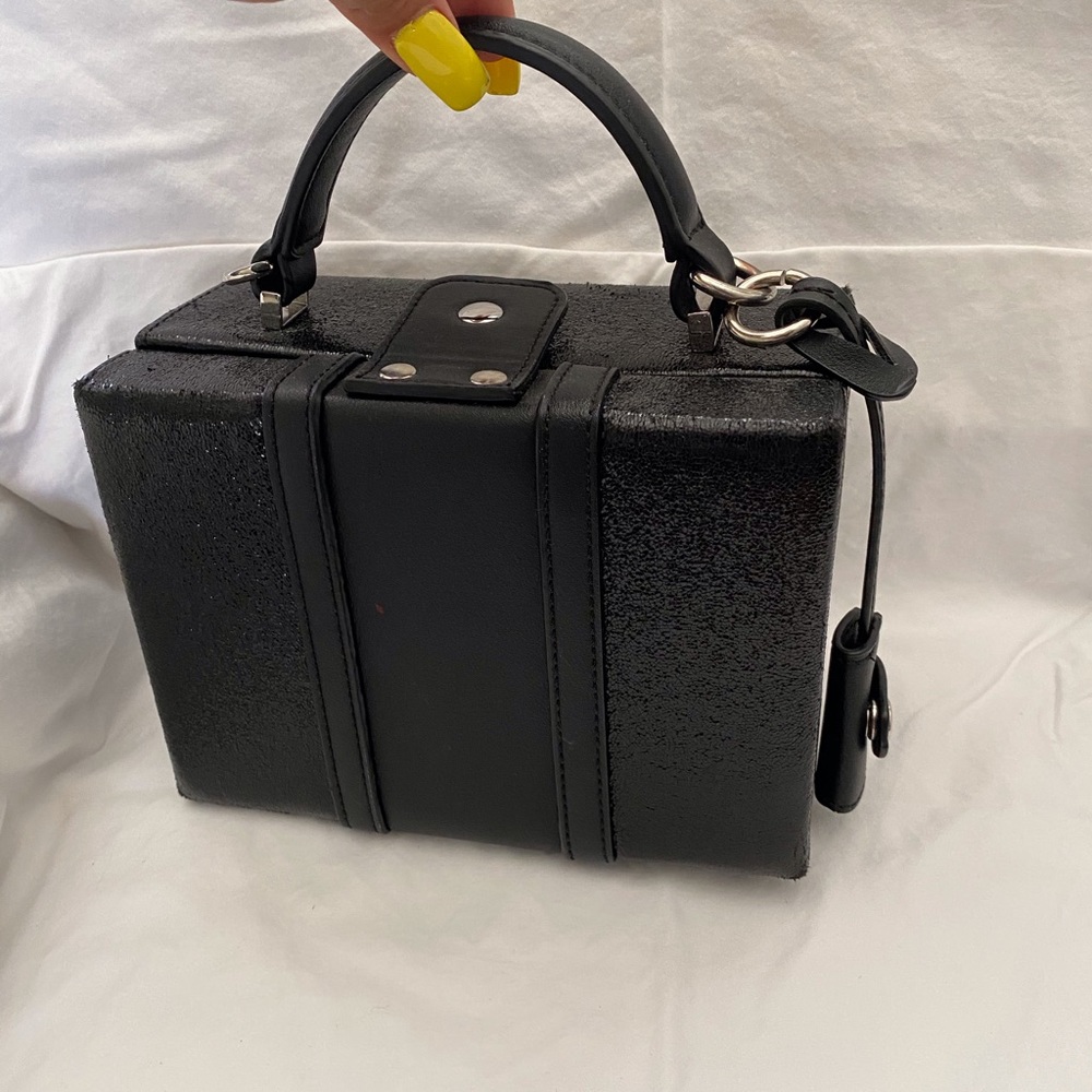 MINI BLACK TOP HANDLE PURSE